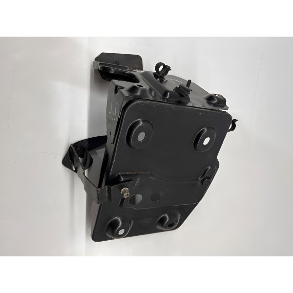 Base Suporte Caixa Bateria Fiat Palio 2013 A 2016