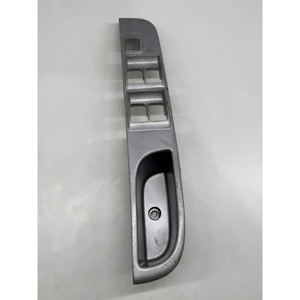 Moldura Comando Vidro Esquerdo Pajero Dakar 2014 A 2016