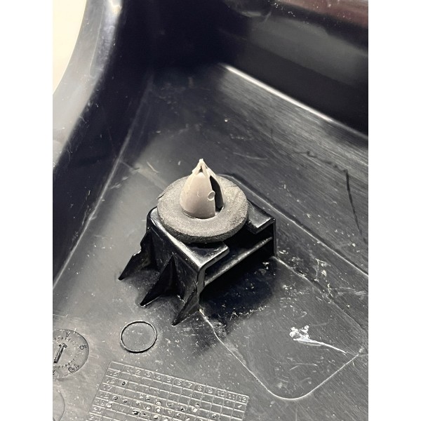 Moldura Acabamento Tras\dir Fiat Mobi 2016