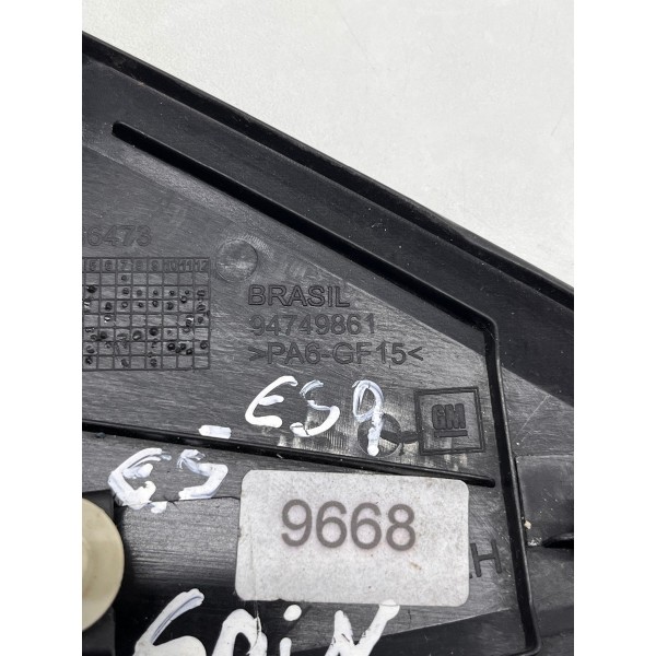 Acabamento Interno Retrovisor Esquerdo Gm Spin 2014