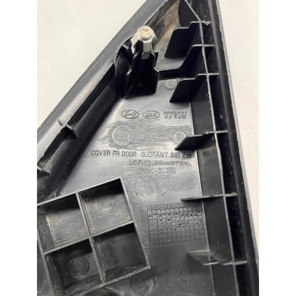 Acabamento Retrovisor Esquerdo Hyundai I30 2012 A 2016