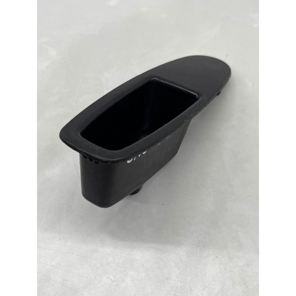 Moldura Porta Tras\dian Fiat Uno 2012 A 2015