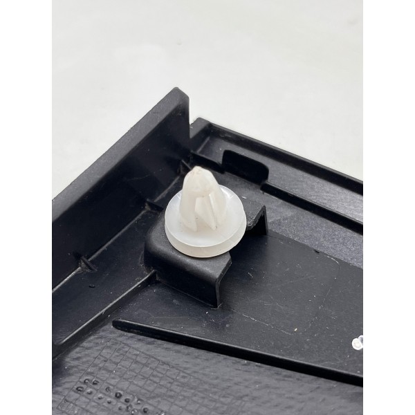 Moldura Paralama Retrovisor Direito Spin 2013 A 2021