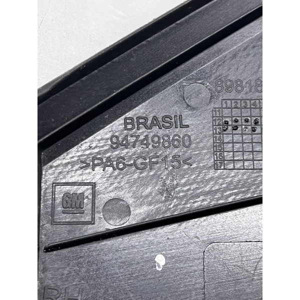 Moldura Paralama Retrovisor Direito Spin 2013 A 2021