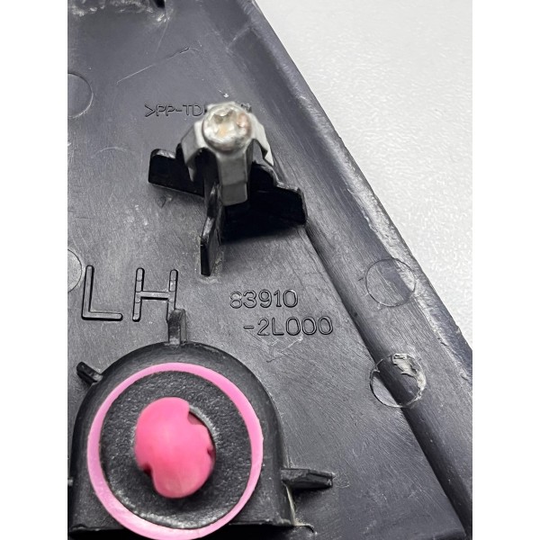 Moldura Porta Tras\dirhyundai I30 2013 A 2016