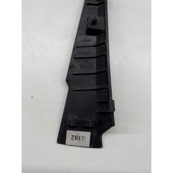 Acabamento Churrasqueira Direito Cobalt 2012 A 2018