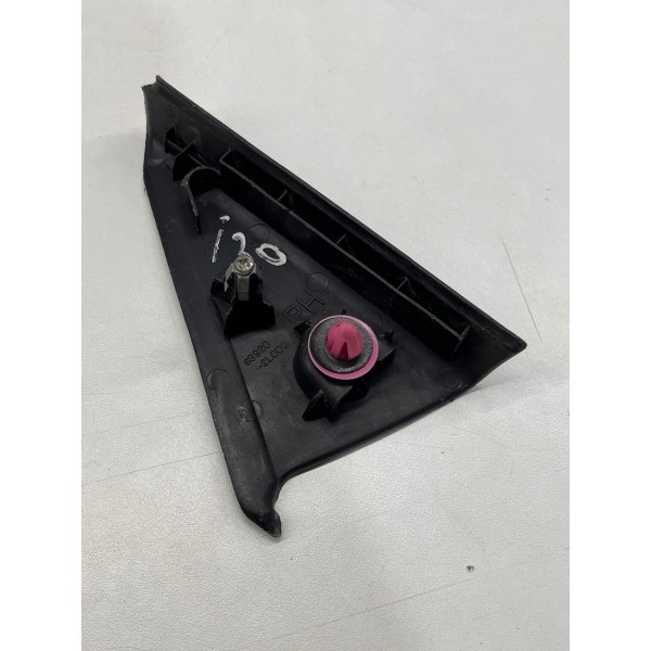 Acabamento Porta Traseira Direita Hyundai I30 2009 A 2012