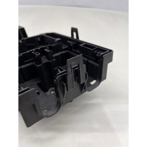 Caixa Base De Fusivel Chevrolet Onix 2017