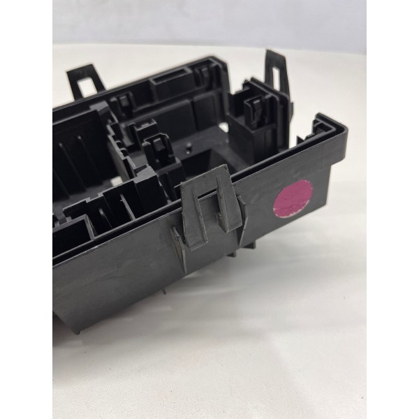 Caixa Base De Fusivel Chevrolet Onix 2017