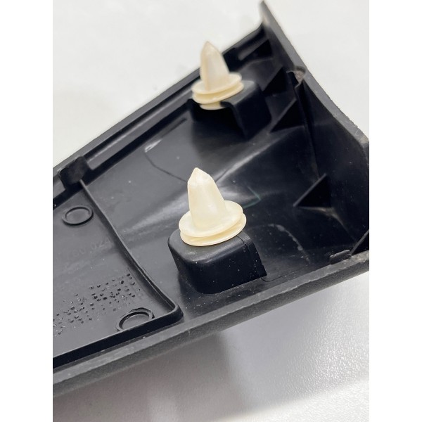 Acabamento Triângulo Retrovisor L.d Chevrolet Onix 2013/2019