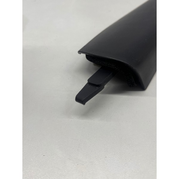 Moldura Interna Porta T.e Toyota Etios 2011 A 2015