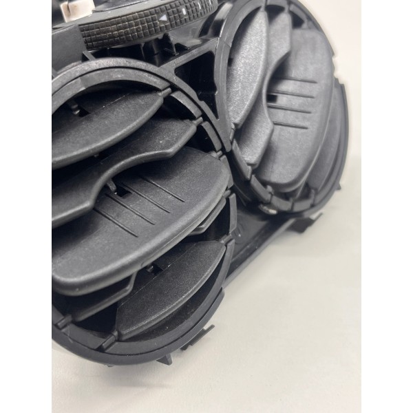 Difusor Ar Central Esquerdo Volkswagen Tiguan 2010