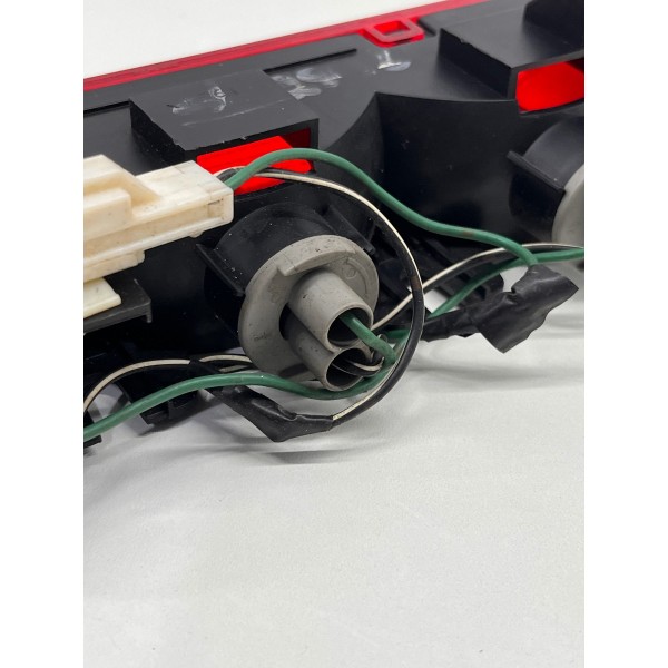 Luz De Freio Pajero Full 2011