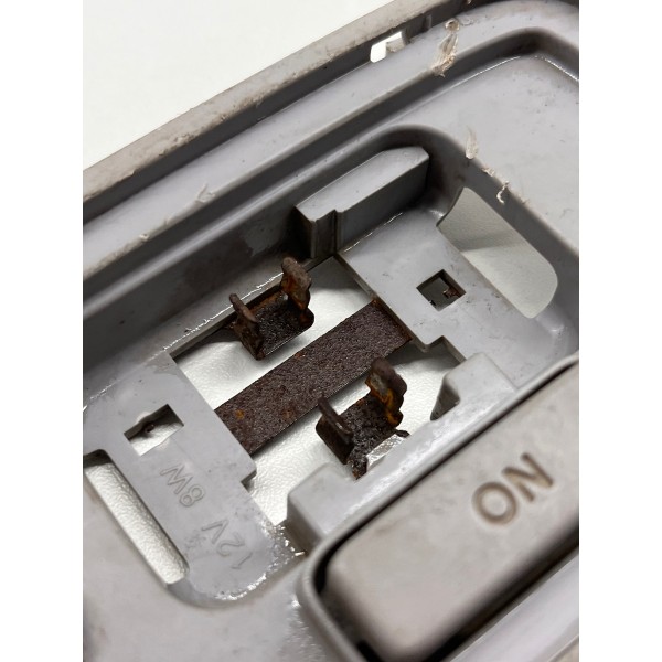 Lanterna Teto Cortesia Sem Acrílico Hyundai Hb20 2013 A 2018