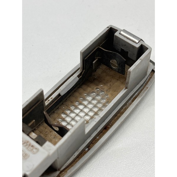 Luz Teto Cortesia Quebra Sol Volkswagem Golf 2012 A 2014