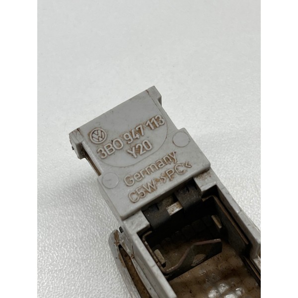 Luz Teto Cortesia Quebra Sol Volkswagem Golf 2012 A 2014