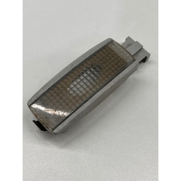 Luz Teto Cortesia Quebra Sol Volkswagem Golf 2012 A 2014