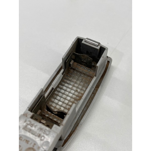 Luz Teto Cortesia Quebra Sol Volkswagem Golf  2012 A 2014