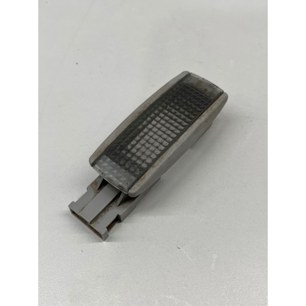 Luz Teto Cortesia Quebra Sol Volkswagem Golf  2012 A 2014