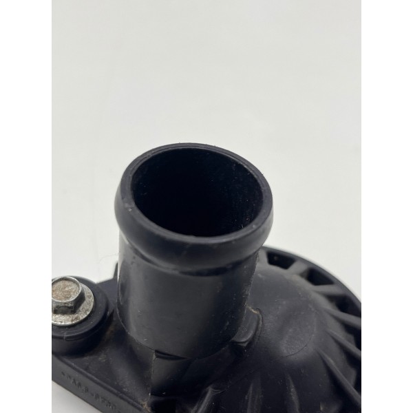 Carcaça Válvula Termostática Nissan Versa March 2010