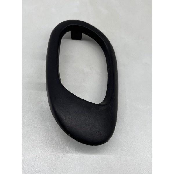 Moldura Maçaneta Interna Direita Peugeot 206 2001 A 2008
