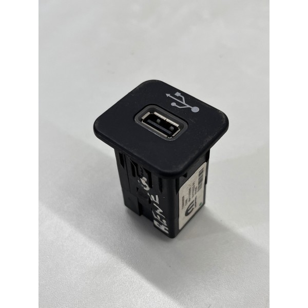 Moldura Entrada Usb Fiat Argo 2018  A 2022