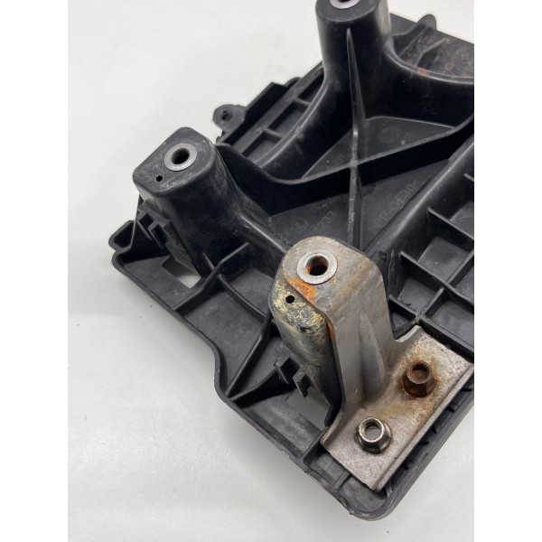 Suporte Caixa De Bateria Volkswagen Up 2016 A 2019