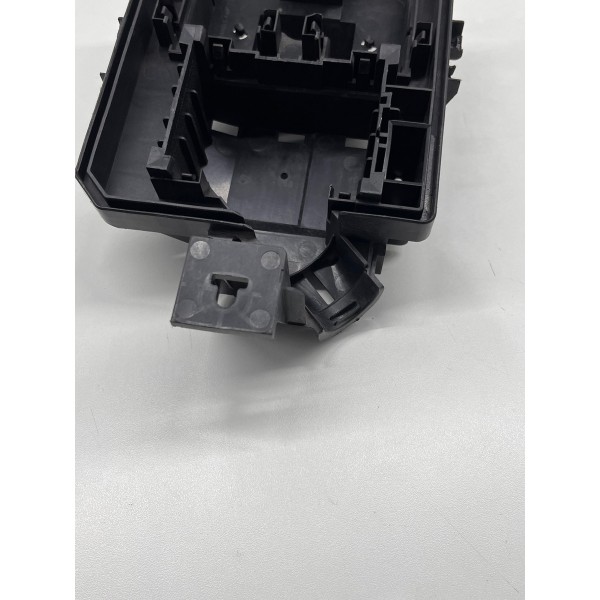 Base Caixa Fusível Chevrolet Cobalt  2012 A 2016