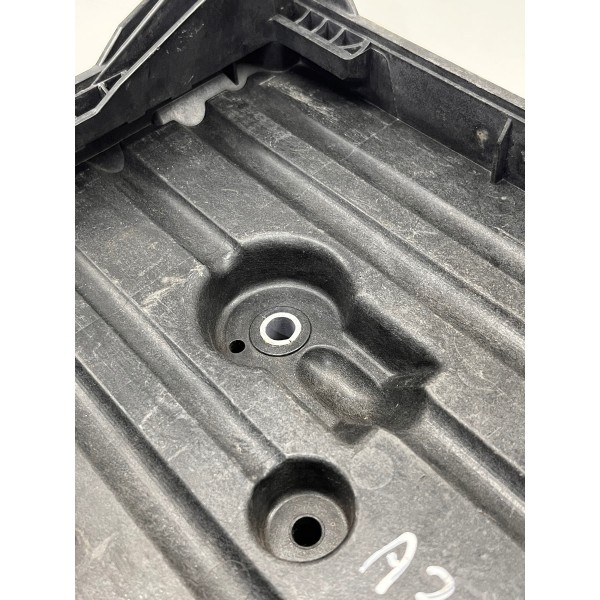 Suporte Caixa Bateria Volkswagen Golf 2013 A 2019