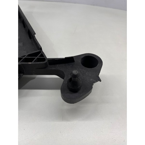 Suporte Caixa Bateria Volkswagen Golf 2013 A 2019