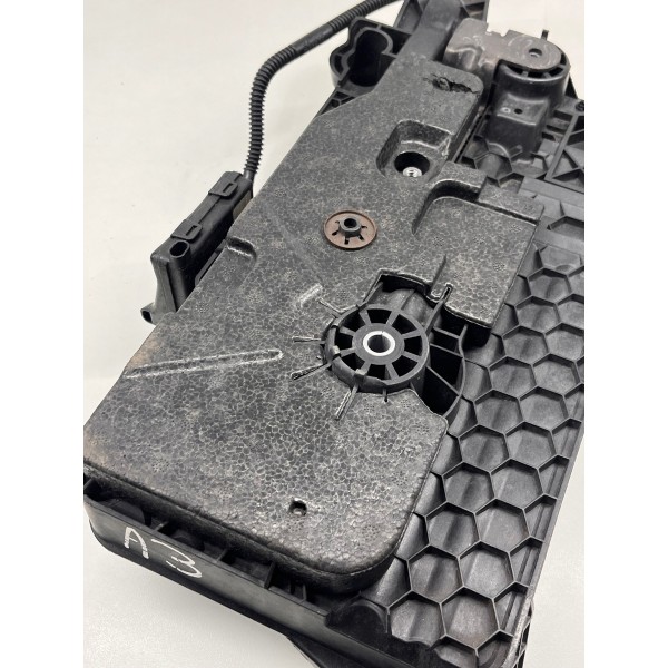 Suporte Caixa Bateria Volkswagen Golf 2013 A 2019