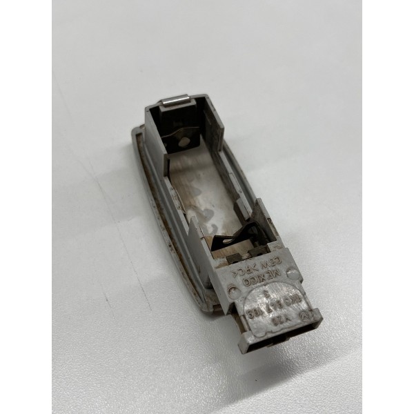 Luz Do Porta Malas Volkswagen Passat 1995