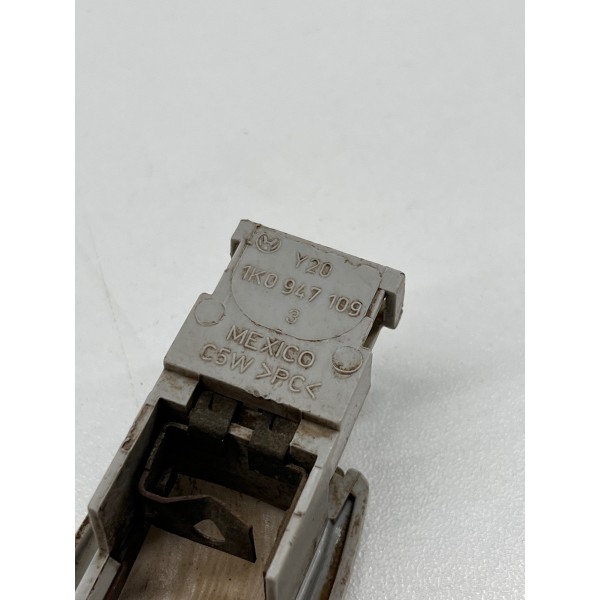 Luz Do Porta Malas Volkswagen Passat 1995