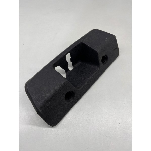 Acabamento Trava Batente Porta Malas Logan 2015 A 2018