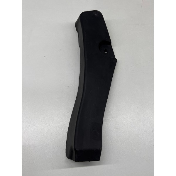 Moldura Interna Para-lama Dir Chevrolet Onix  2013 A 2019