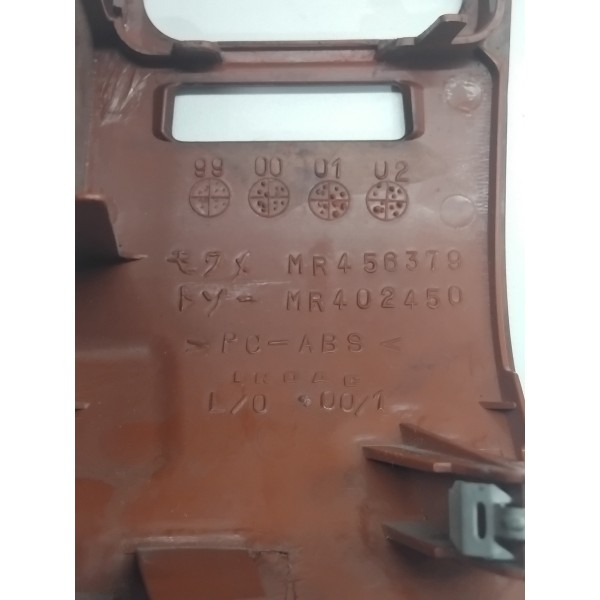 Moldura Difusor Direito Pajero Full 2008 A 2021