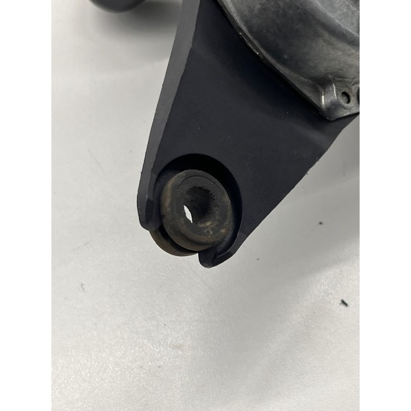 Máquina De Limpar Traseiro  Chevrolet Onix 2007 A 2013