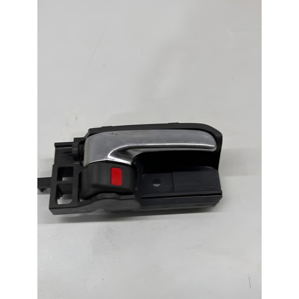 Maçaneta Interna Dian\tras Toyota Hilux 2005 A 2015