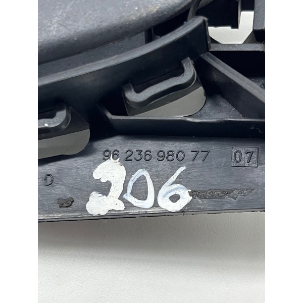 Maçaneta Interna Porta Tras\esq Peugeot 206 2016