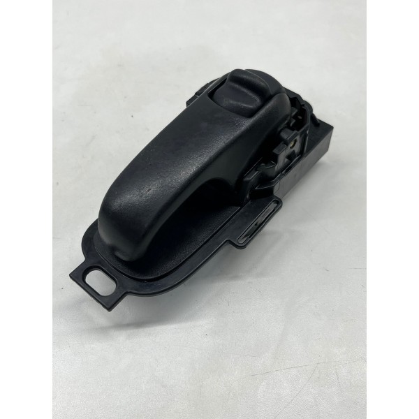 Maçaneta Interna Tras\esq  Nissan Tiida 1.8 2009 A 2012
