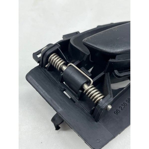 Maçaneta Puxador Interno Esq\dir Peugeot 207 2008 A 2011