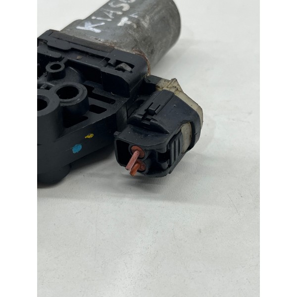 Motor Da Máquina De Vidro Traseira Direita Kia Cerato 2009