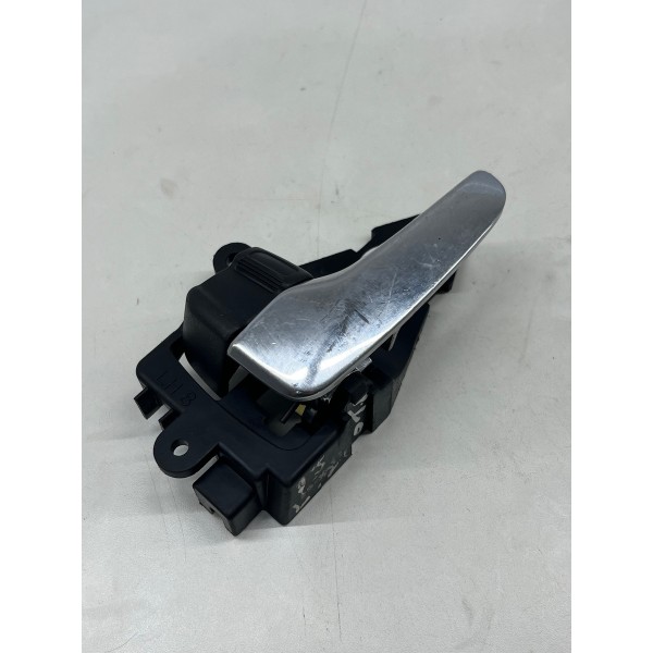 Maçaneta Interna Esquerda Mitsubishi Outlander Lancer 2015