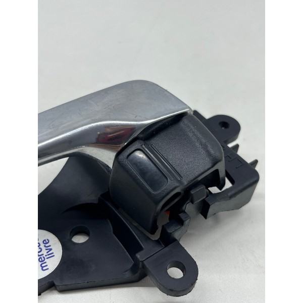 Maçaneta Interna Esquerda Mitsubishi Outlander Lancer 2015