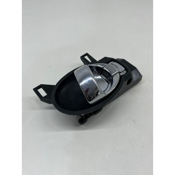 Maçaneta Puxador Interno Tras\esq Nissan Versa March 2012