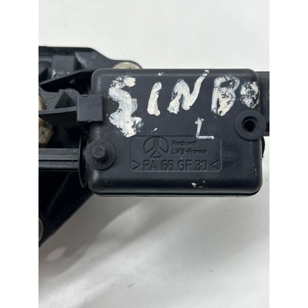 Fechadura Atuador Porta Malas Renault Clio 2010 A 2011