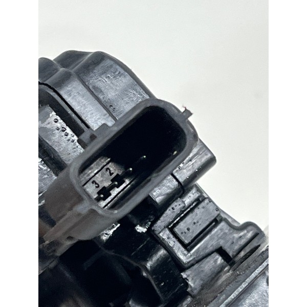 Fechadura Tampa Porta Malas Renault Logan 2014 A 2020