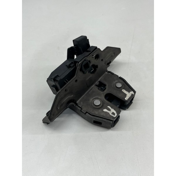 Fechadura Trava Porta-mala Cruze Hatch 2018 A 2020