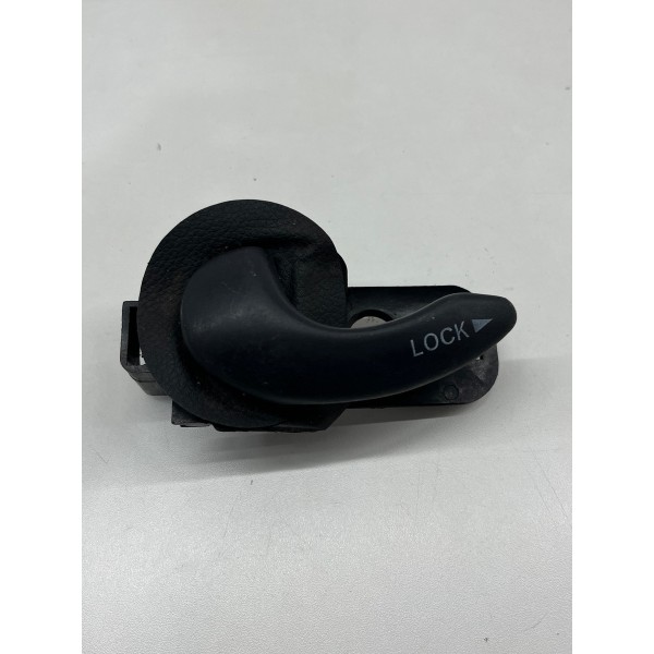 Maçaneta Interna Dianteira E. Fiat Palio  Strada 1996 A 2013