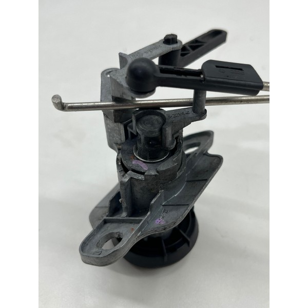 Cilindro Miolo Fechadura Tampa Tr. Volksvagen Voyage 17/ 23